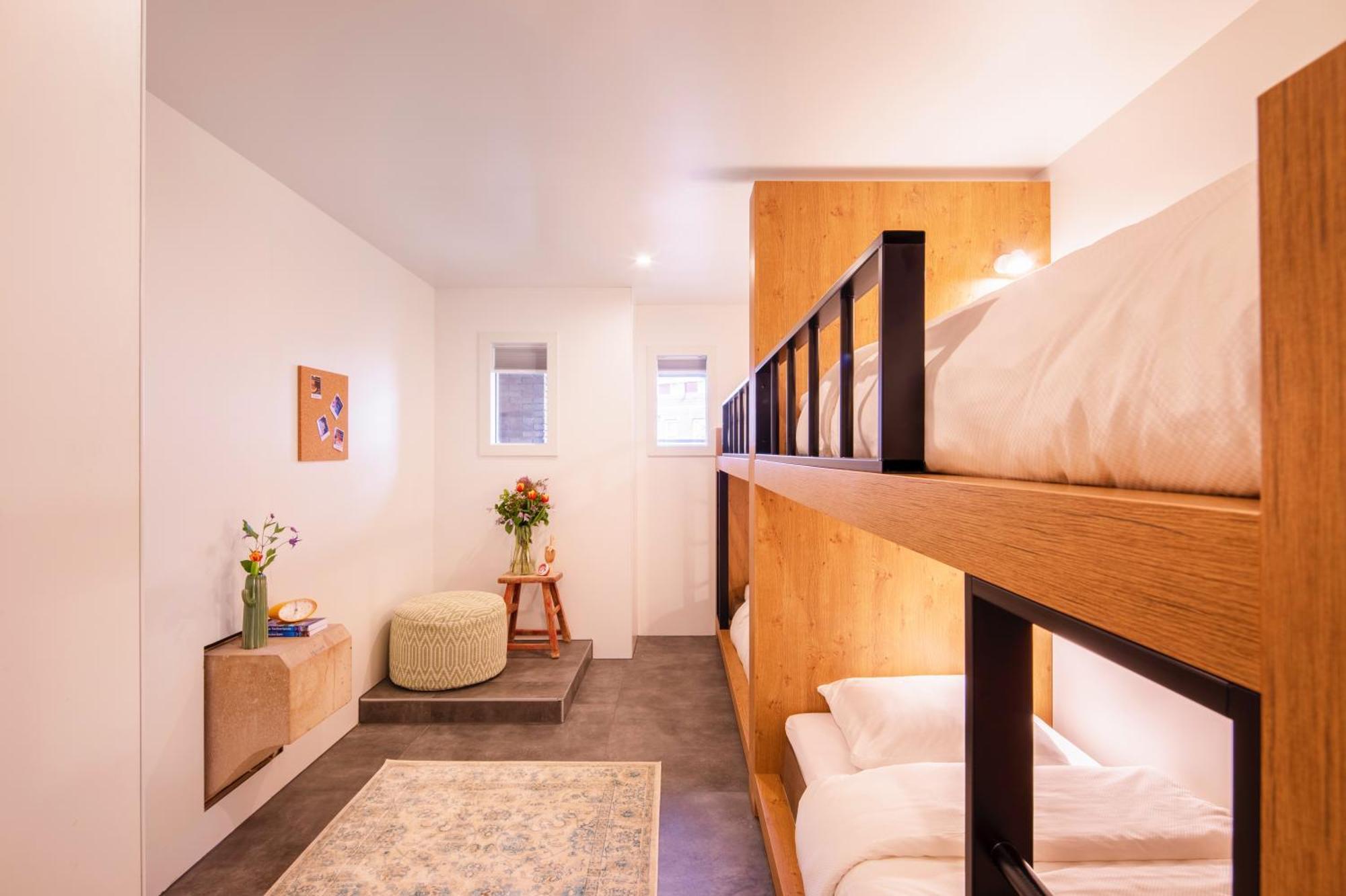 Bunk Hostel Amsterdam Zewnętrze zdjęcie