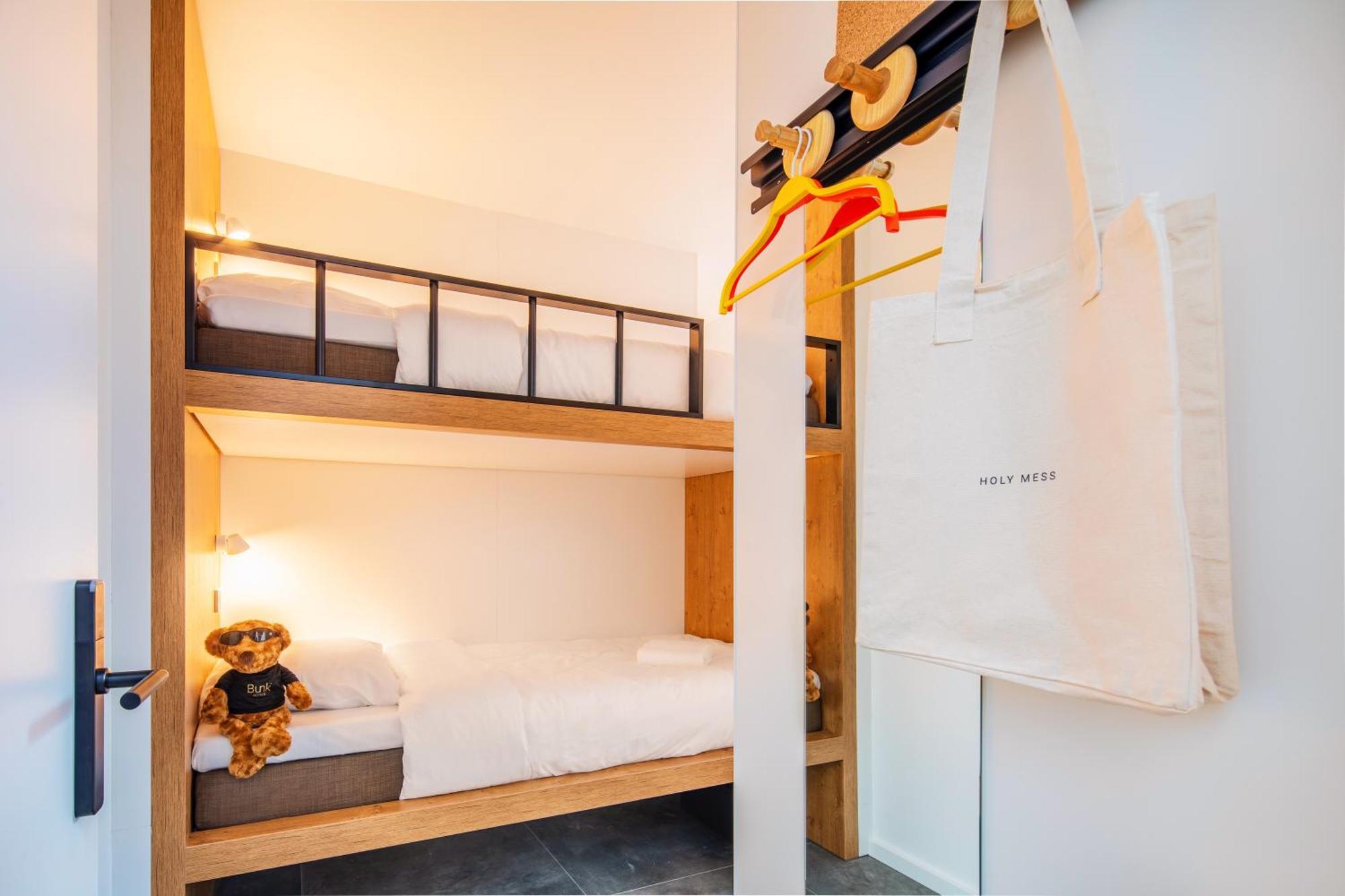 Bunk Hostel Amsterdam Zewnętrze zdjęcie