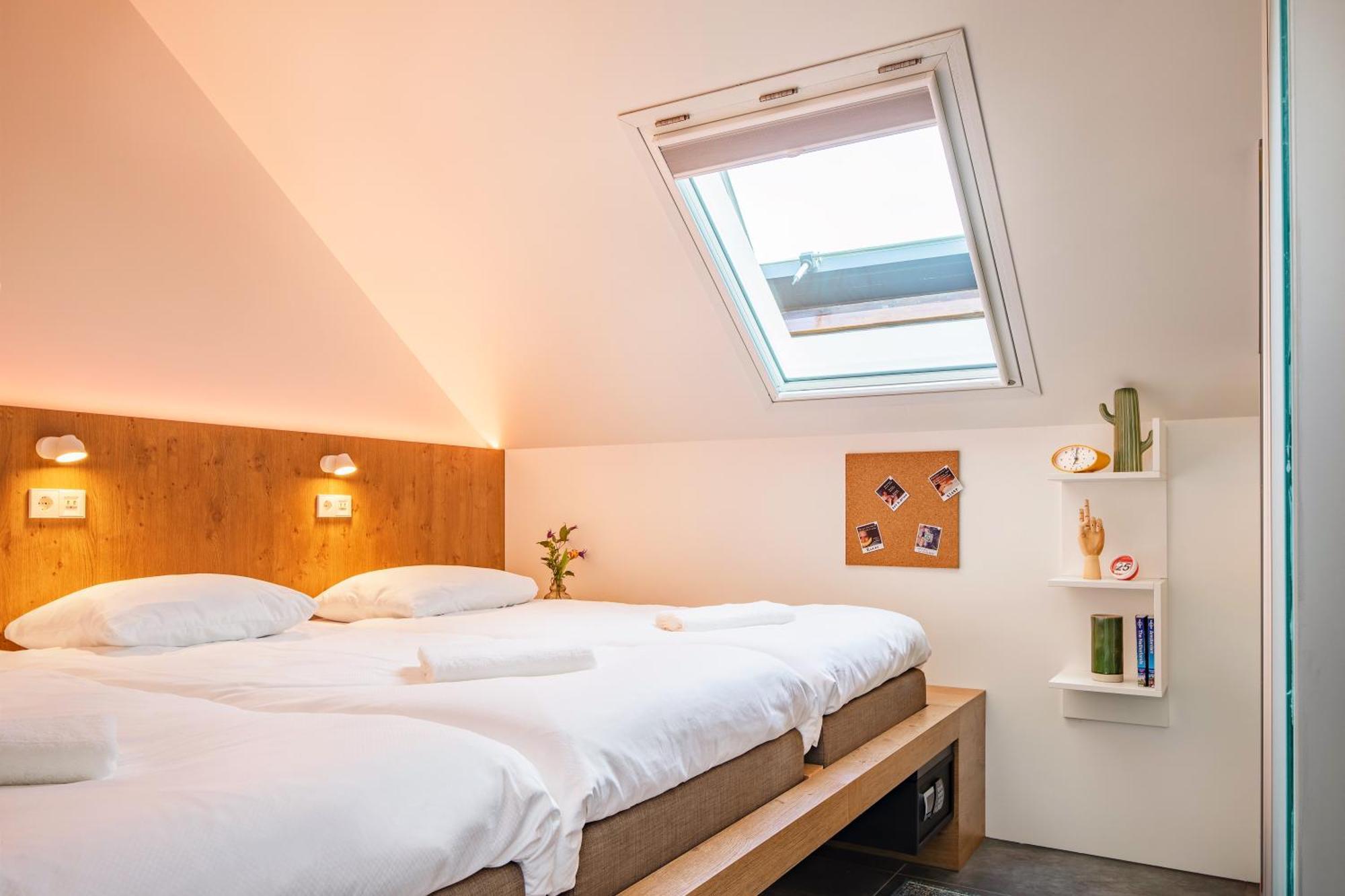 Bunk Hostel Amsterdam Zewnętrze zdjęcie
